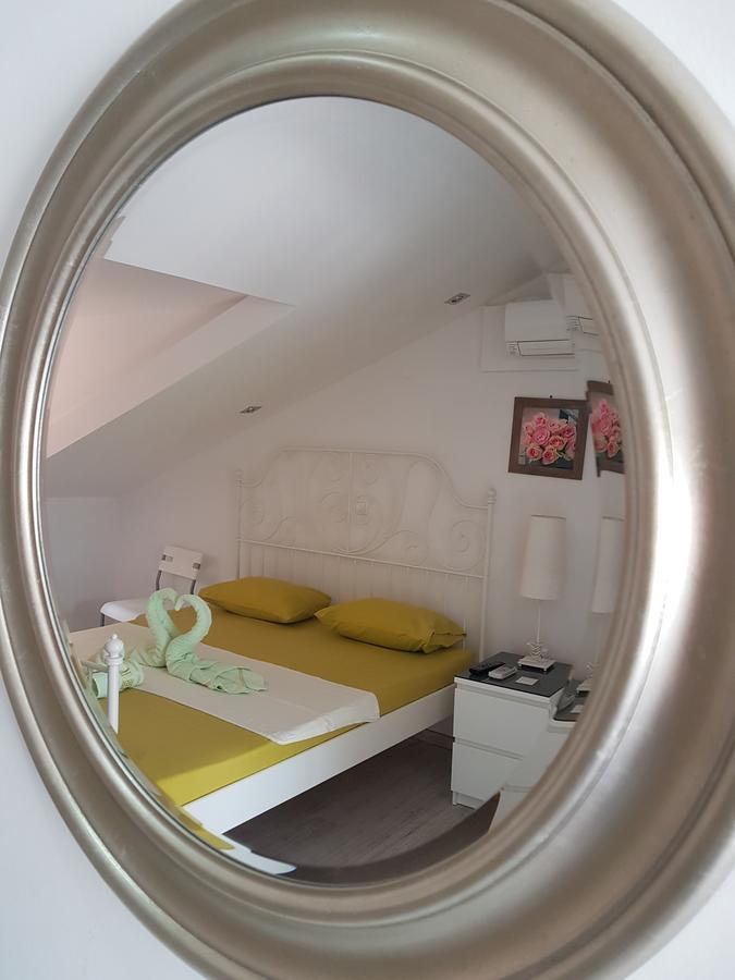 Anthia House Apartment Сарти Екстериор снимка